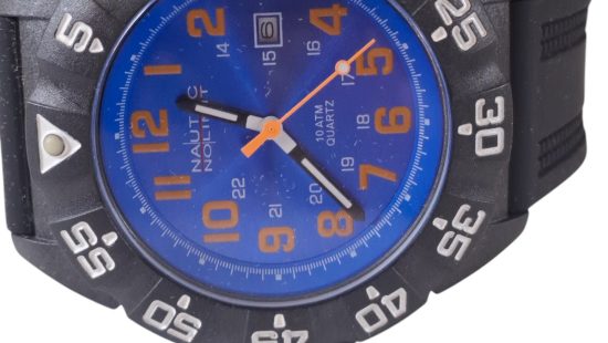 Herrenarmbanduhr
