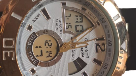 Herrenarmbanduhr