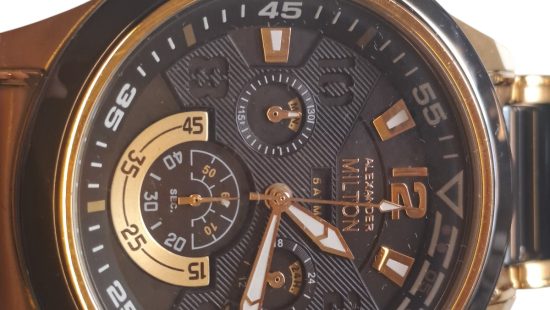 Herrenarmbanduhr