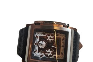 Herrenarmbanduhr