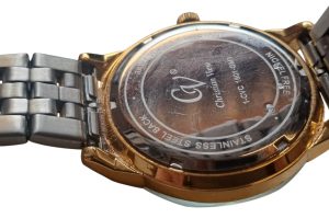 Herrenarmbanduhr
