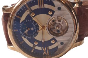 Herrenarmbanduhr