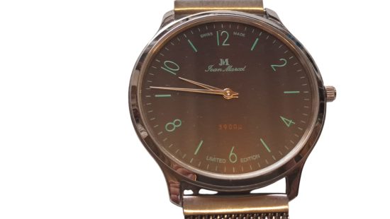 Herrenarmbanduhr