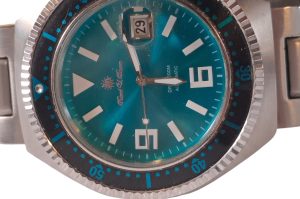 Herrenarmbanduhr