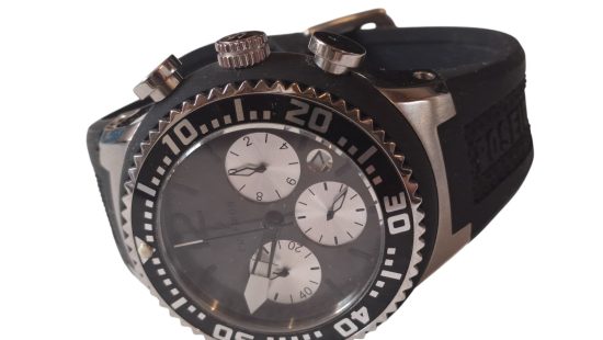Herrenarmbanduhr