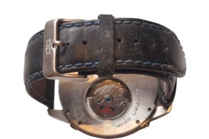 Herrenarmbanduhr