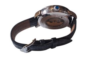 Herrenarmbanduhr