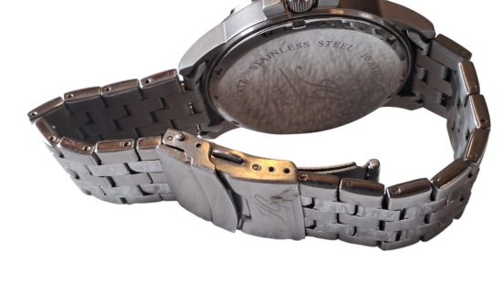 Herrenarmbanduhr