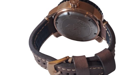 Herrenarmbanduhr