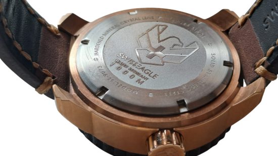 Herrenarmbanduhr