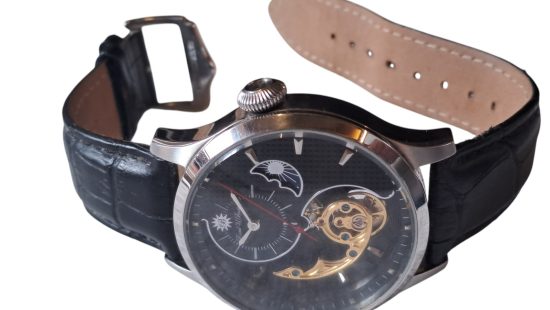 Herrenarmbanduhr