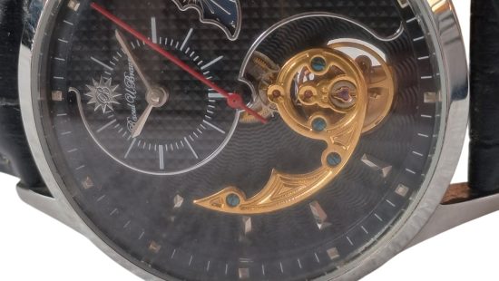 Herrenarmbanduhr