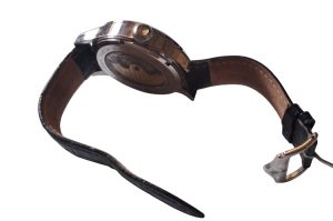 Herrenarmbanduhr