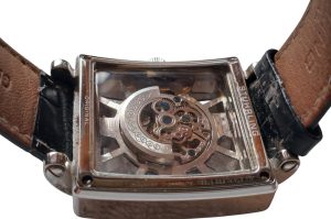Herrenarmbanduhr
