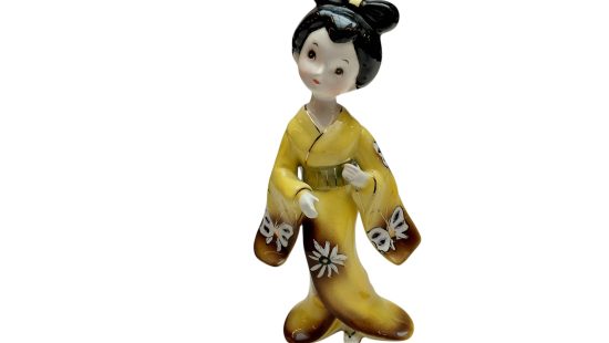 Asiatische Figur
