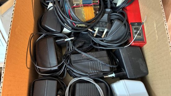 Diverses Elektromaterial