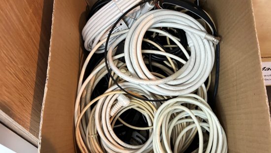 Diverses Elektromaterial