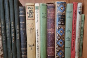 Historische Bücher