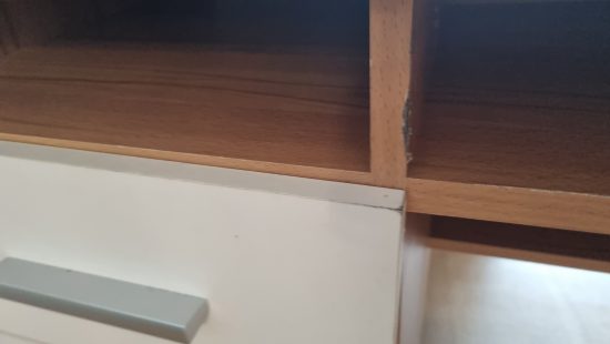 Schreibtisch