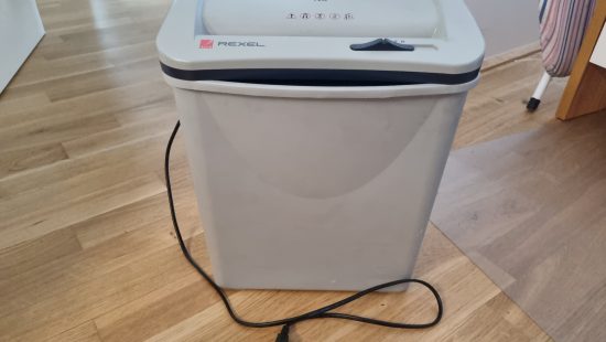 Papier Schredder