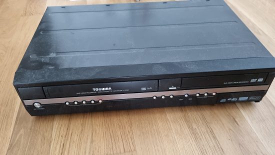 VHS / DVD Recorder