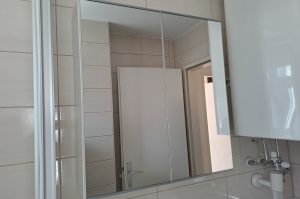 Badezimmer Spiegelschrank