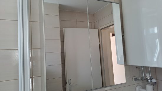 Badezimmer Spiegelschrank