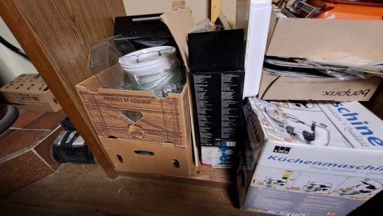 Flohmarktwaren Elektrogeräte WZ