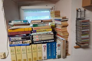 Bücher und CDs WZ