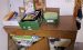 Schrank mit Flohmarktwaren WZ