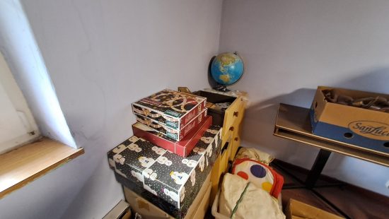 Flohmarktwaren OG