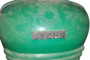Steyr Traktor FIN: E67.780