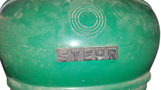 Steyr Traktor FIN: E67.780