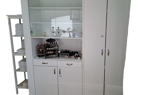 Schrank O1