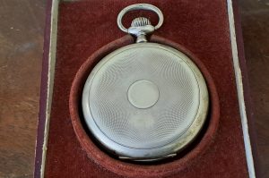 Silberne Taschenuhr WZ