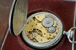 Silberne Taschenuhr WZ