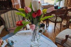 Henkelvase aus Glas WZ