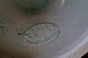 Henkelvase aus Keramik WZ