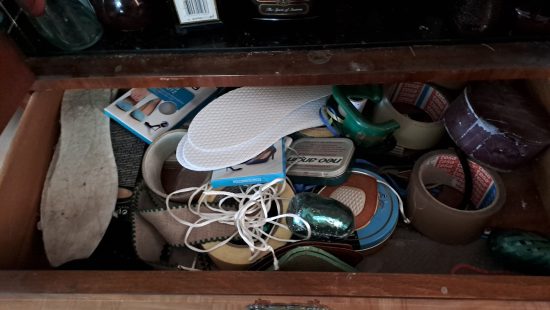 Barschrank inkl. Inhalt VZ