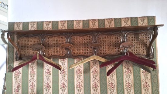 Garderobe inkl. Kleiderbügel VZ