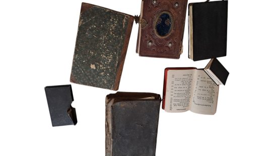 Sakrale Bücher SZ