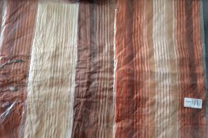 Schal und Modeschmuck